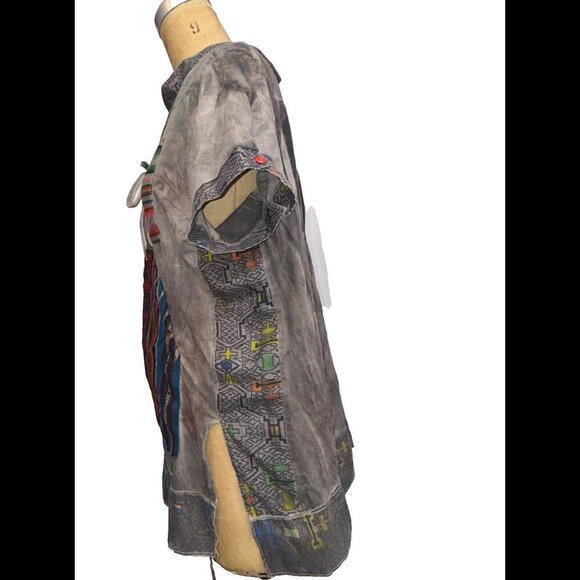 Juan Carlos Centeno Baca Organic Hand Made Tribal Patchwork Lace Front Tee - Picture 4 of 15